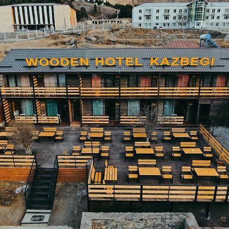 Wooden Hotel Kazbegi Eksteriør bilde