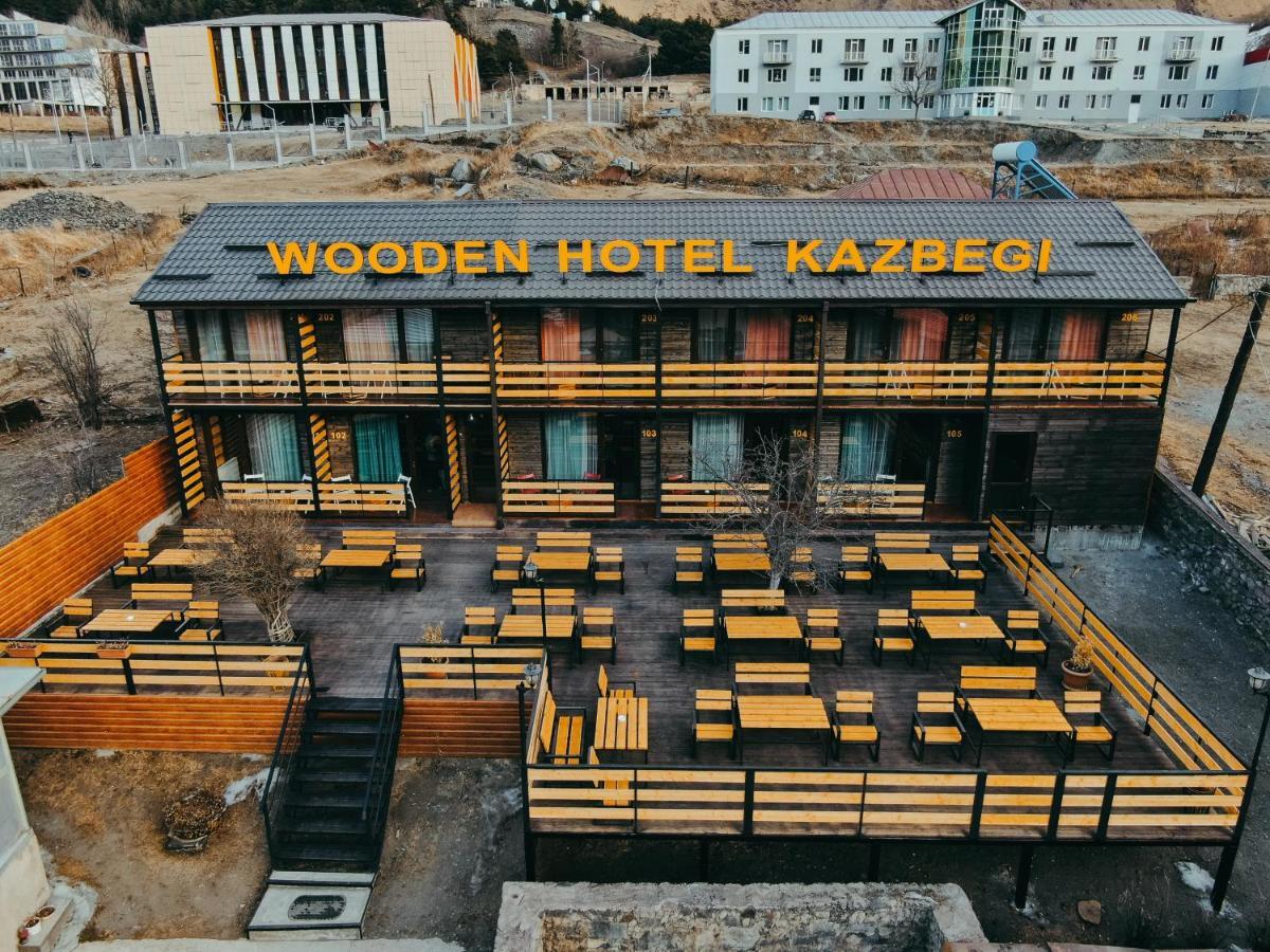 Wooden Hotel Kazbegi Eksteriør bilde