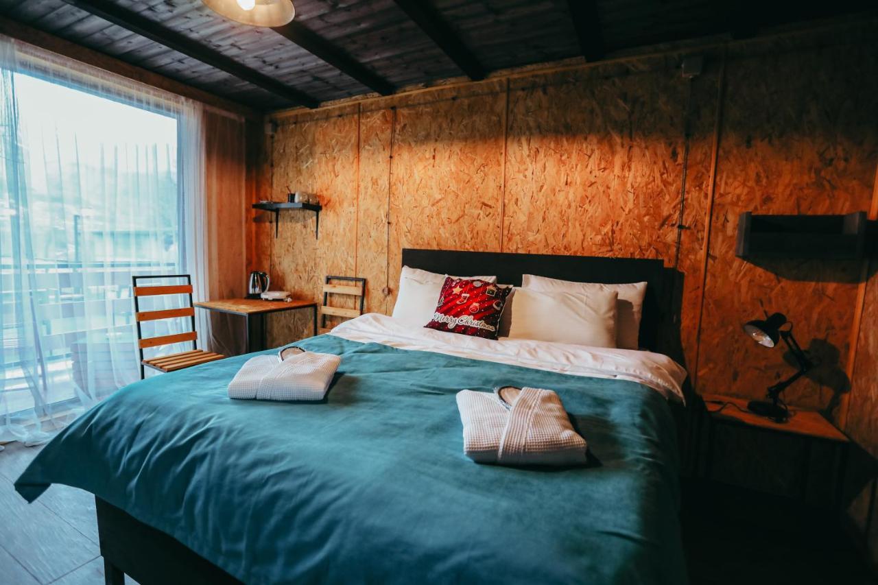 Wooden Hotel Kazbegi Eksteriør bilde