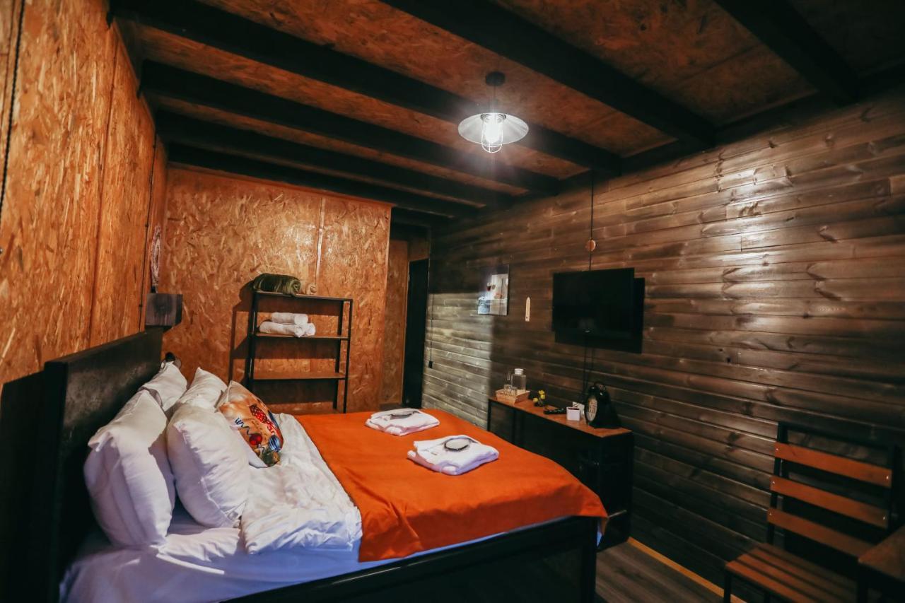 Wooden Hotel Kazbegi Eksteriør bilde